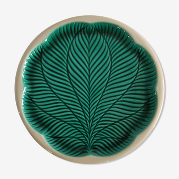 Vintage round plate with green leaf pattern of years 70