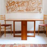 Small modular folding table from the 80s