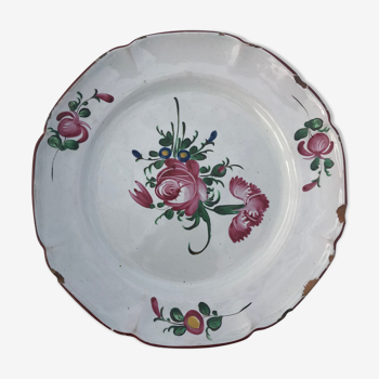 Nineteenth century hollow plate