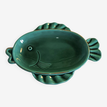 Empty fish pocket or green ceramic cup Verceram