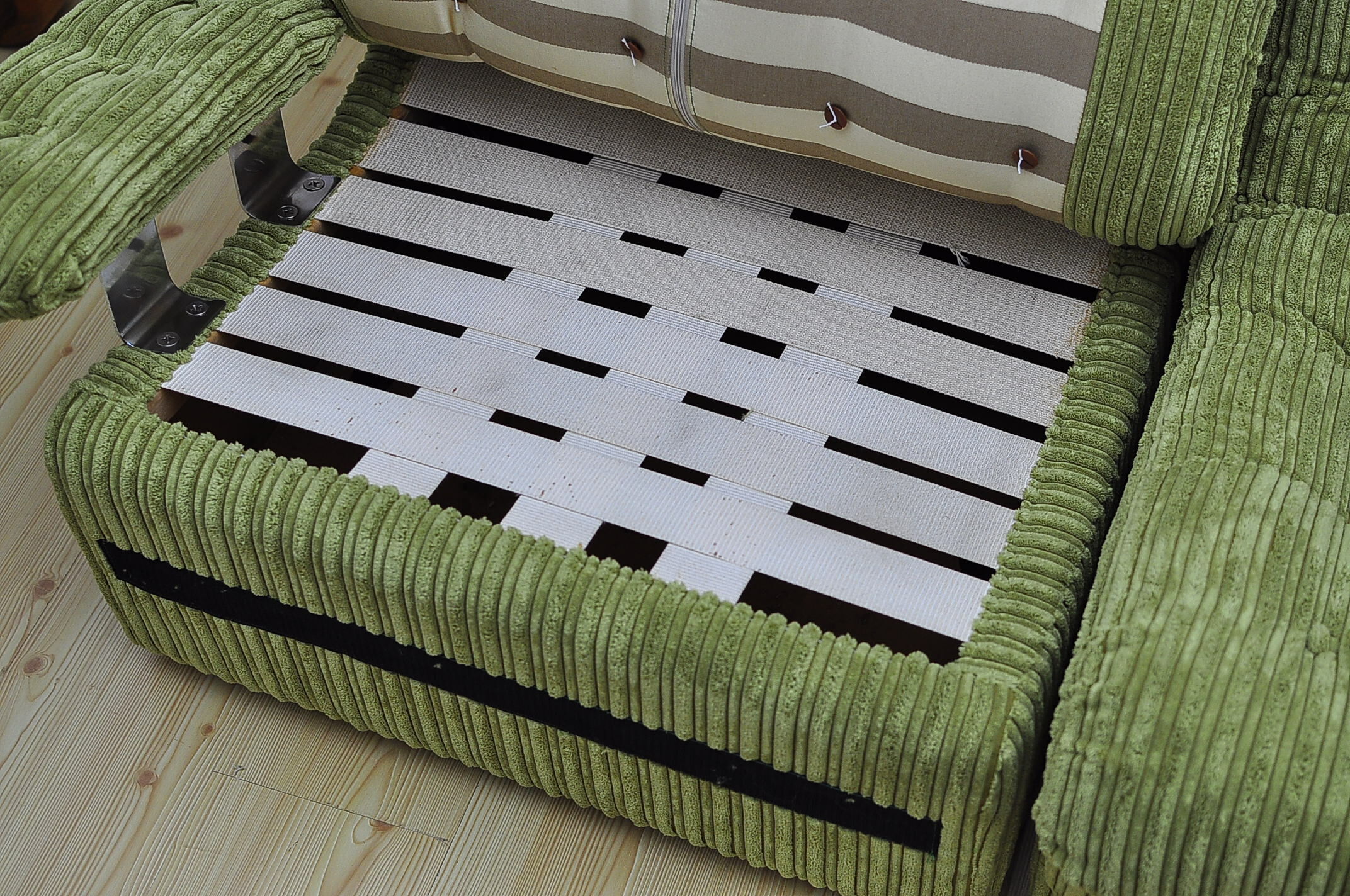 Mid-century two-seater modular sofa from the 1970s.