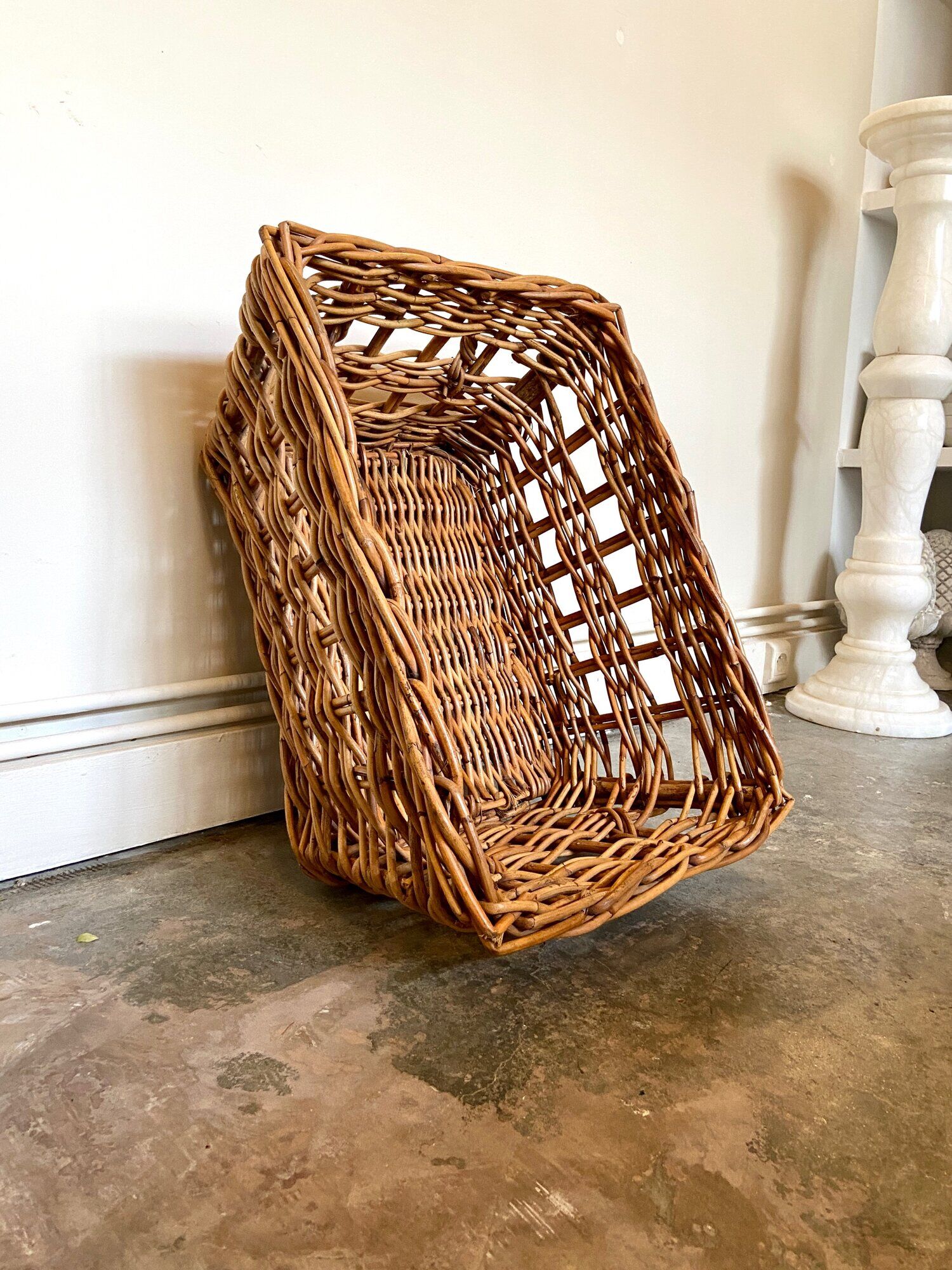 Wicker basket and braided rattan 66 x 47 cm