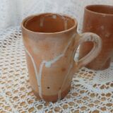 6 stoneware mugs / cups / tankards