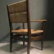Fauteuil en chêne et paille néerlandais des années 1930.