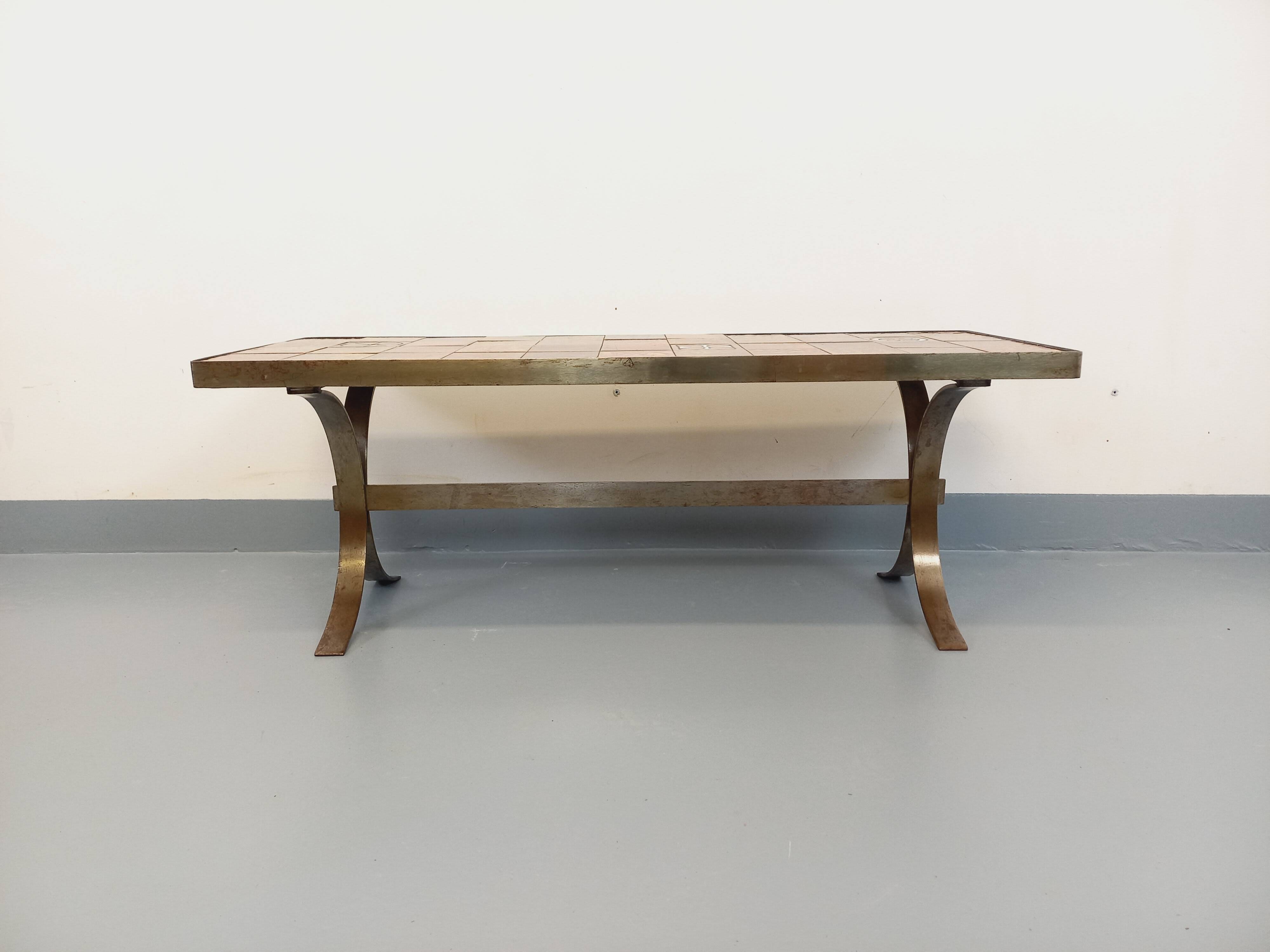 Vintage rectangular coffee table by Roche-Bobois in steel and ceramic.