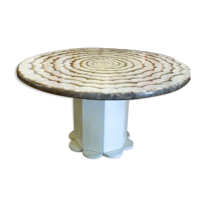 Table à manger ronde en bois laqué blanc, Italie, années 1970, plateau en coquille d’œuf décoré