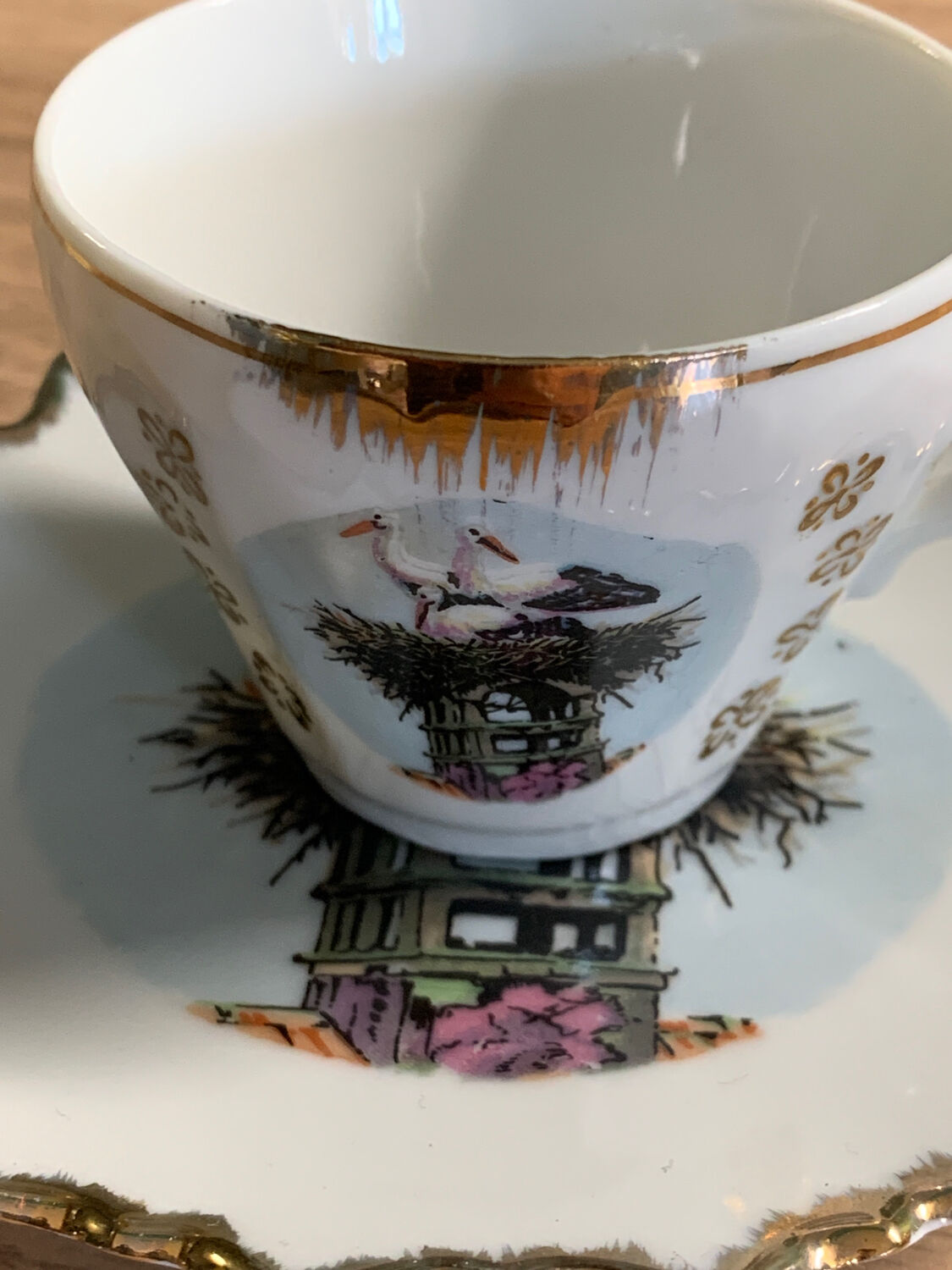 Cup and under cup stork riquewihr