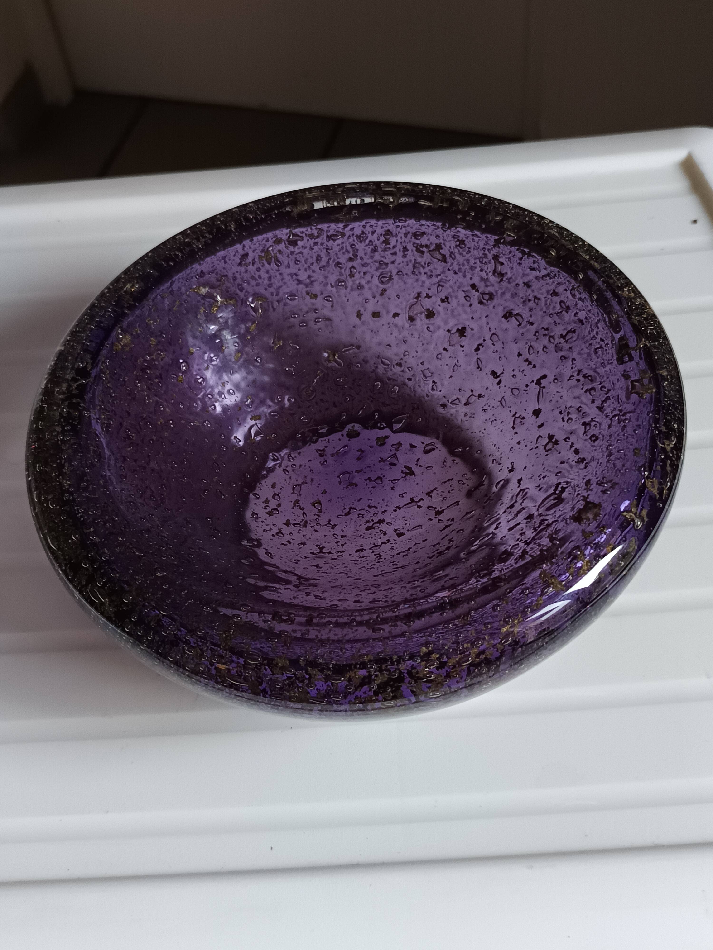Purple Murano glass pocket bowl with aventurine – attributed to Seguso