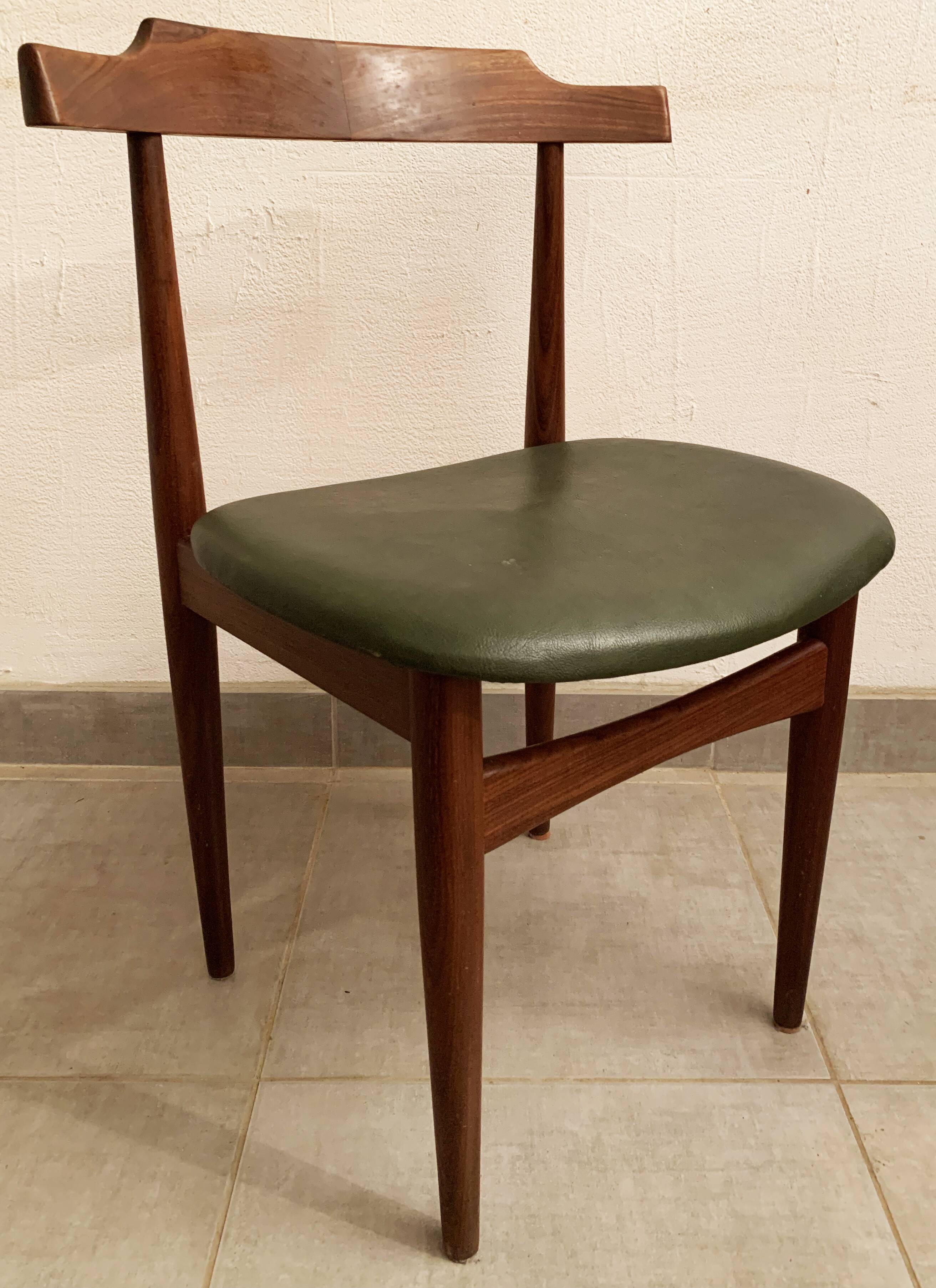 Ensemble de 6 chaises danoises de Hans Olsen pour le fabricant Frem Røjle