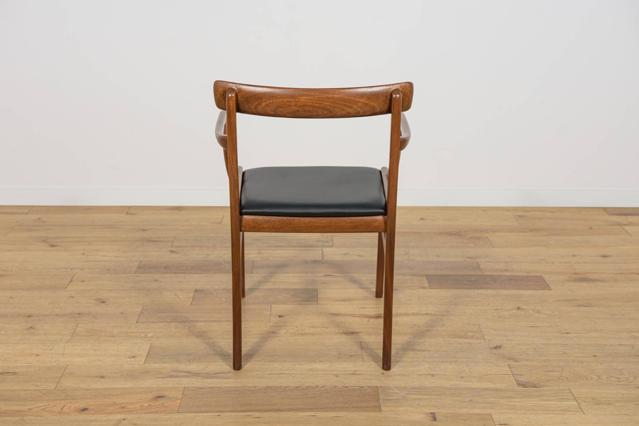 Danish Dining Chairs by Ole Wanscher for Poul Jeppesens Furniture Factory.