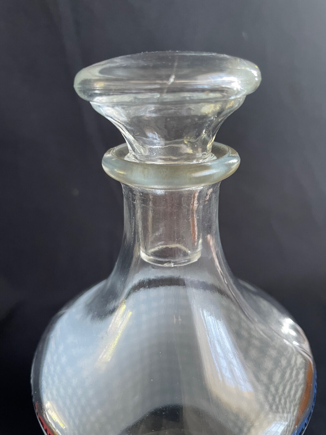 Vichy vintage liquor service