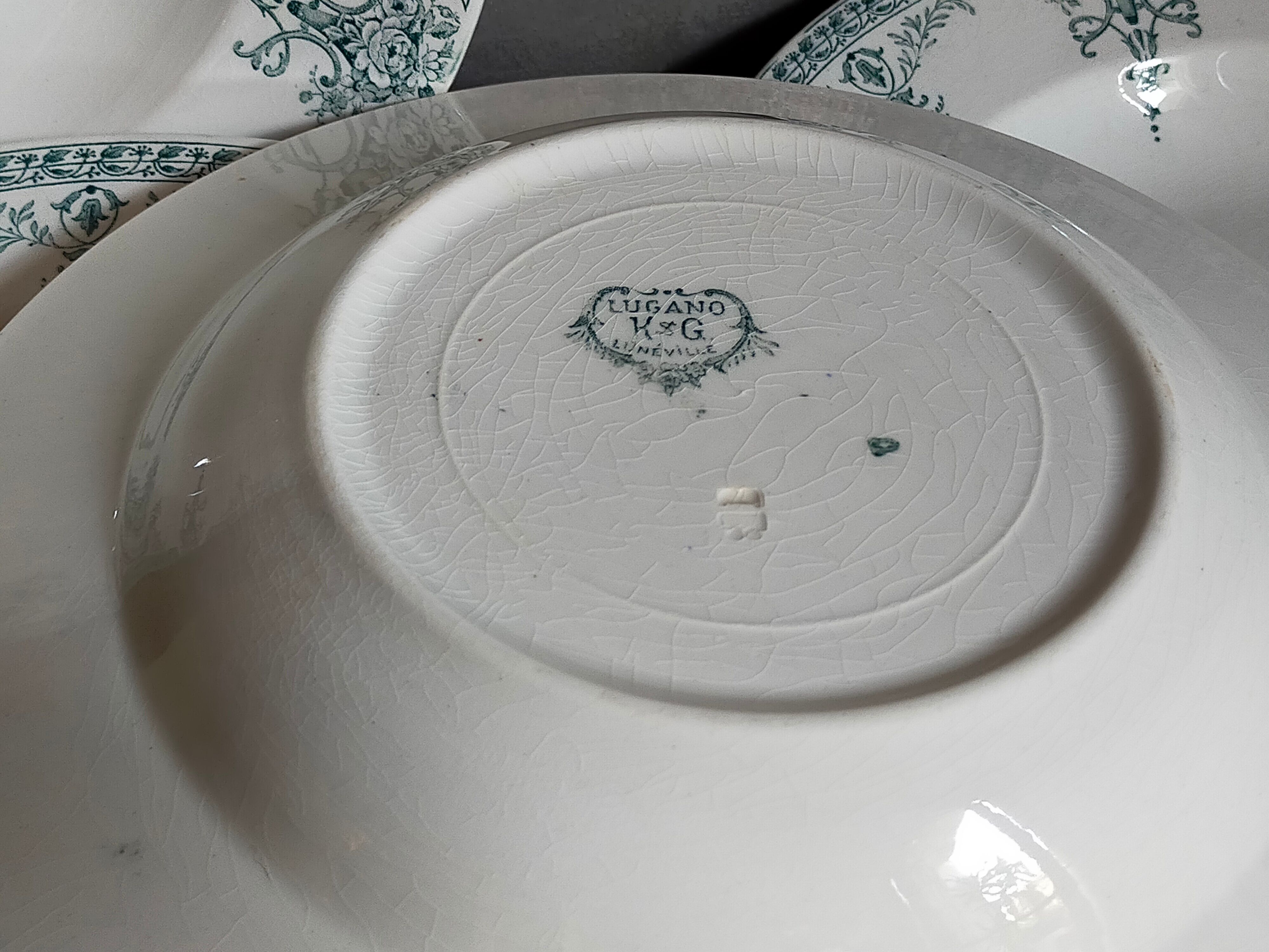 Six iron earth plates from Lunéville model LUGANO old old