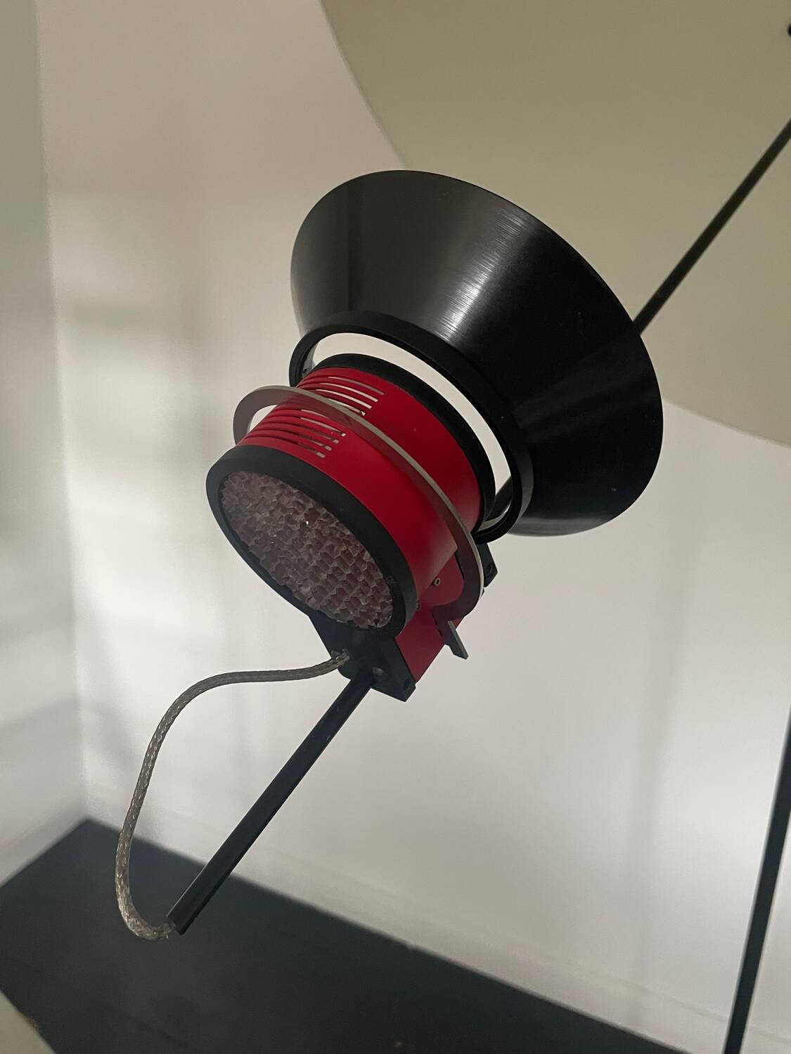 Lampadaire Satel Light Ingo Maurer Allemagne