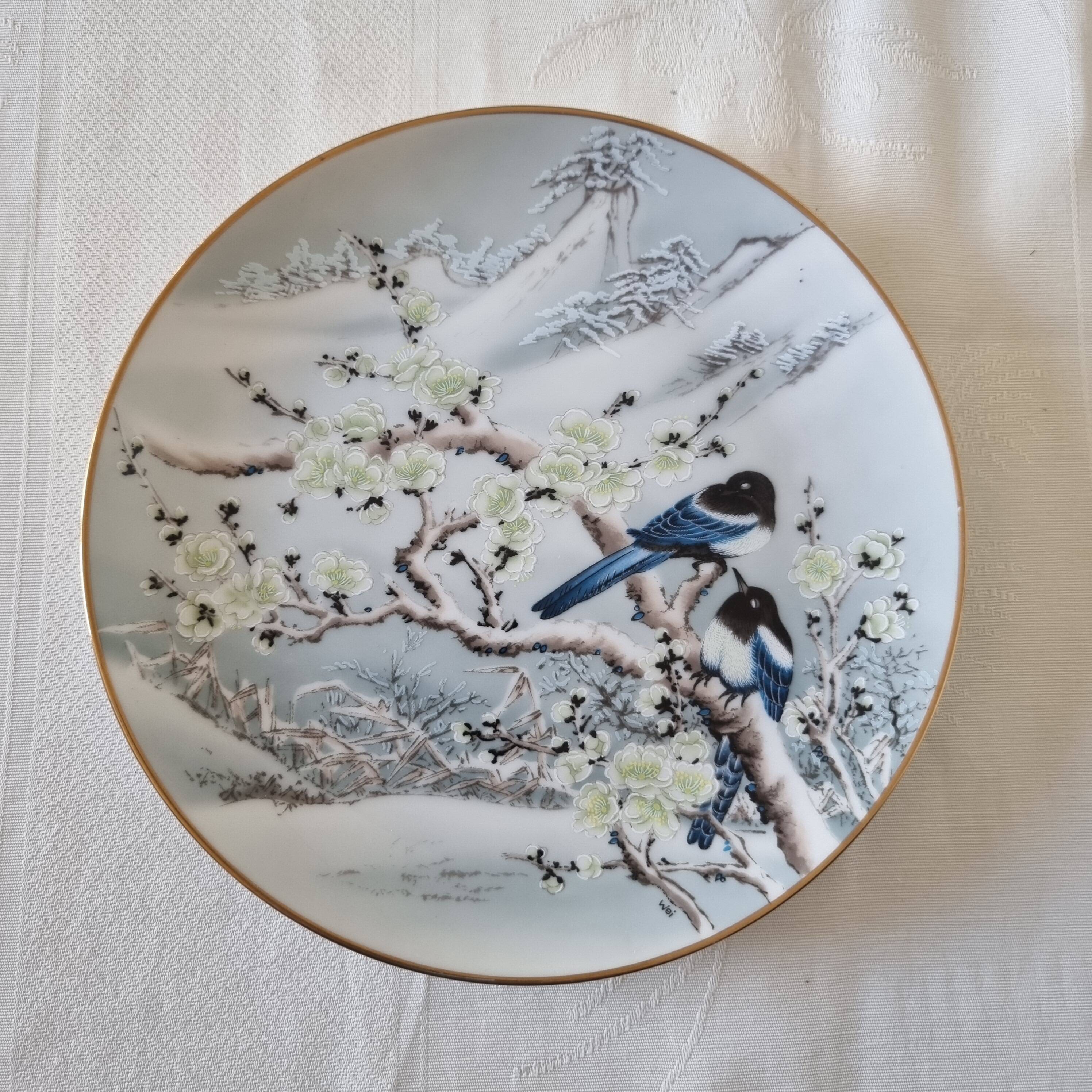 Pair of vintage Franklin Japanese hand-painted porcelain plates