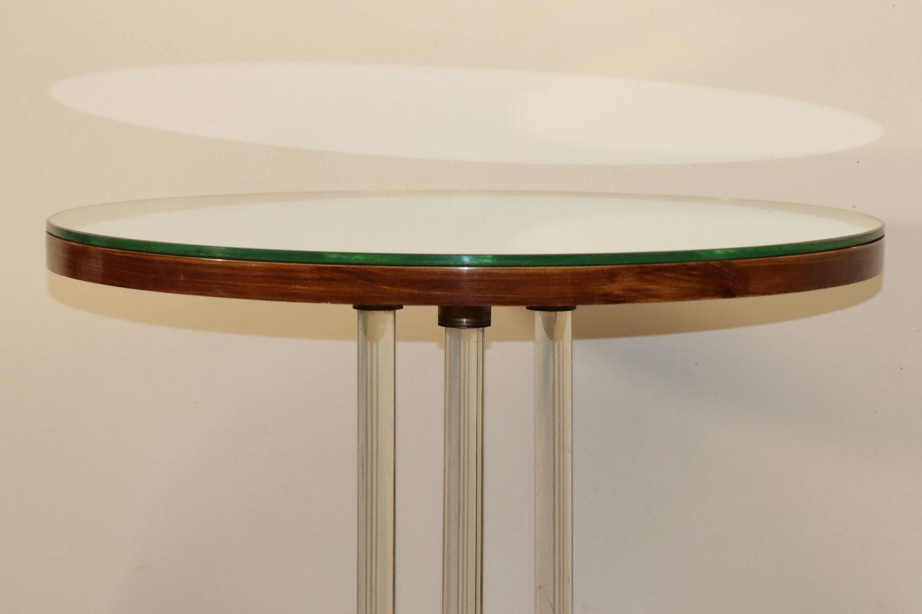 Art Deco side table in wood, brass and glass