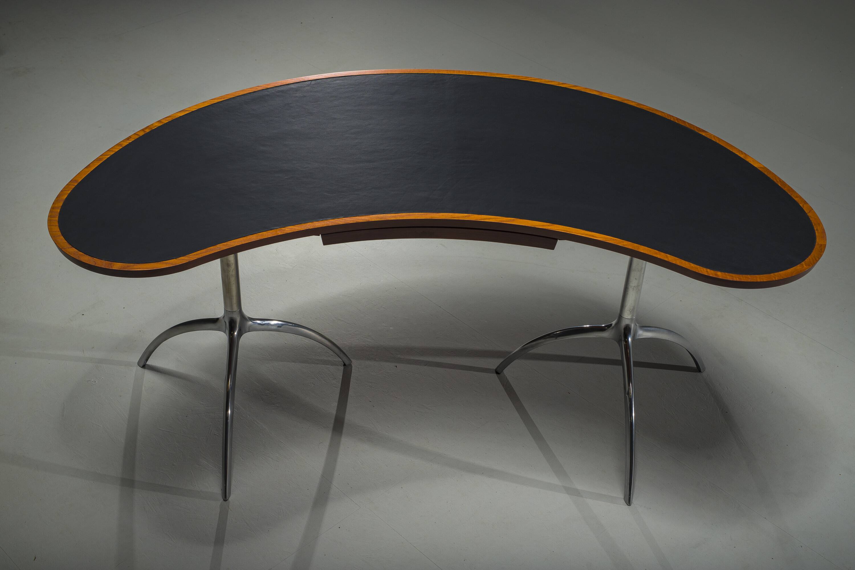 Model 909 Tree Table Desk attributed to Paolo Rizzatto for Alias, Italy, 20