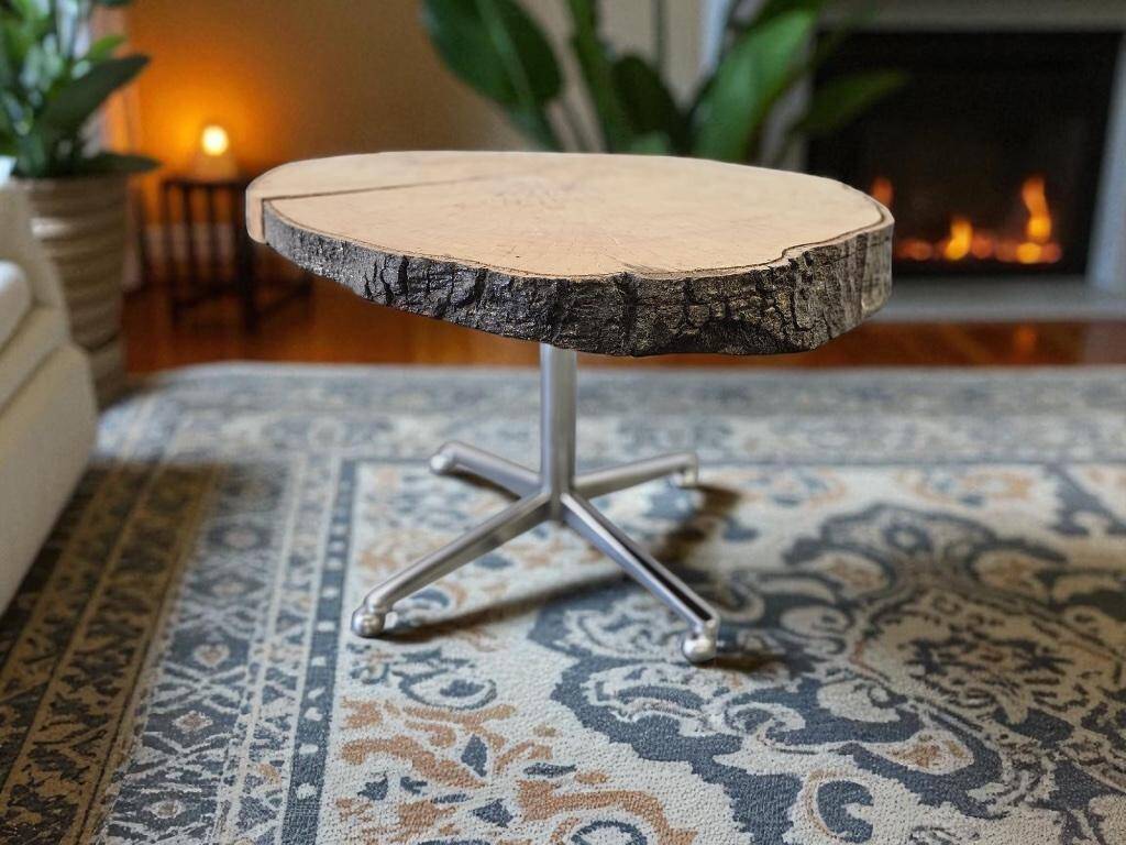 Vintage sturdy coffee table / coffee table with solid top