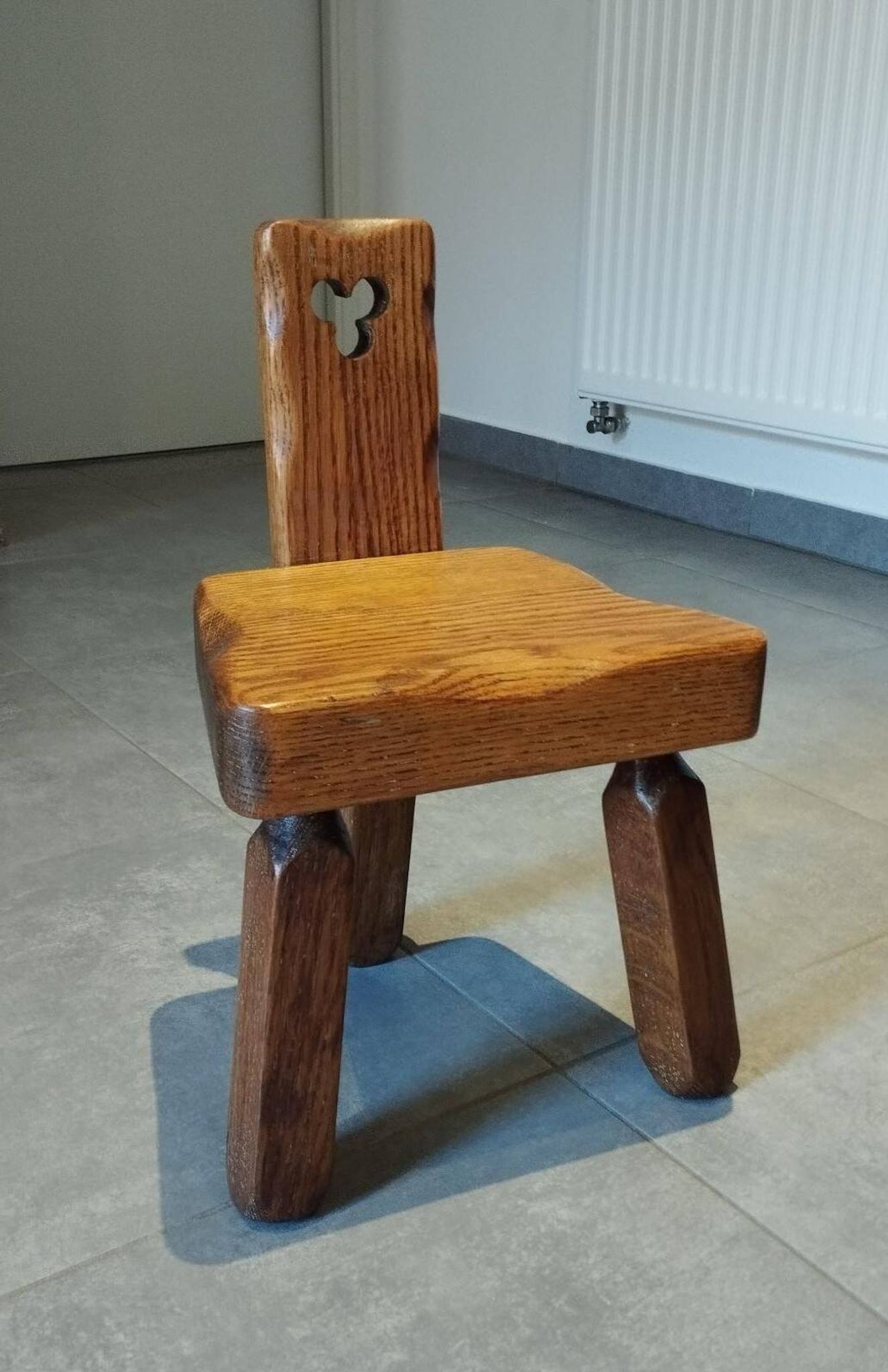 Tripod chair for children, Scandinavian chalet brutalist design.