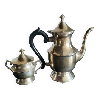 Coffee maker and sugar bowl set in silver metal