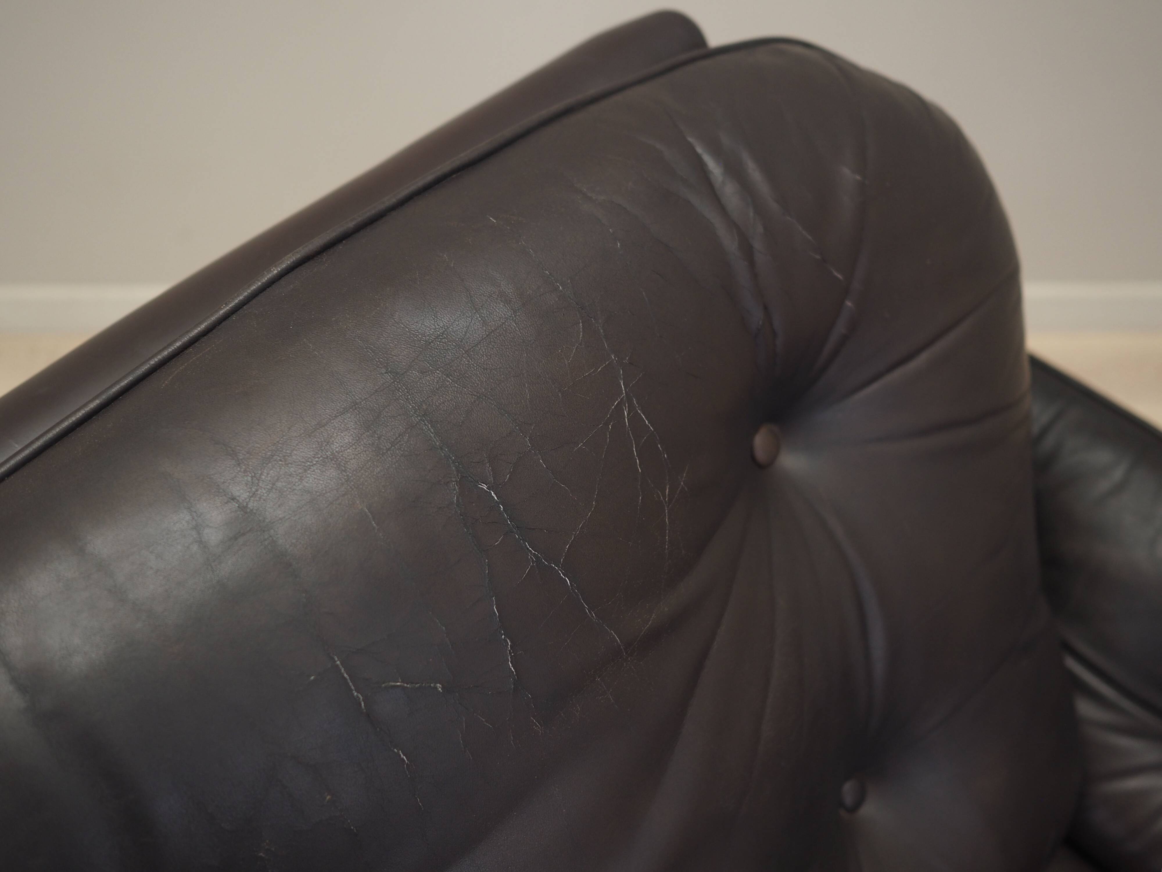 Armchair with castors, Italian design, 1970s, production: Italy