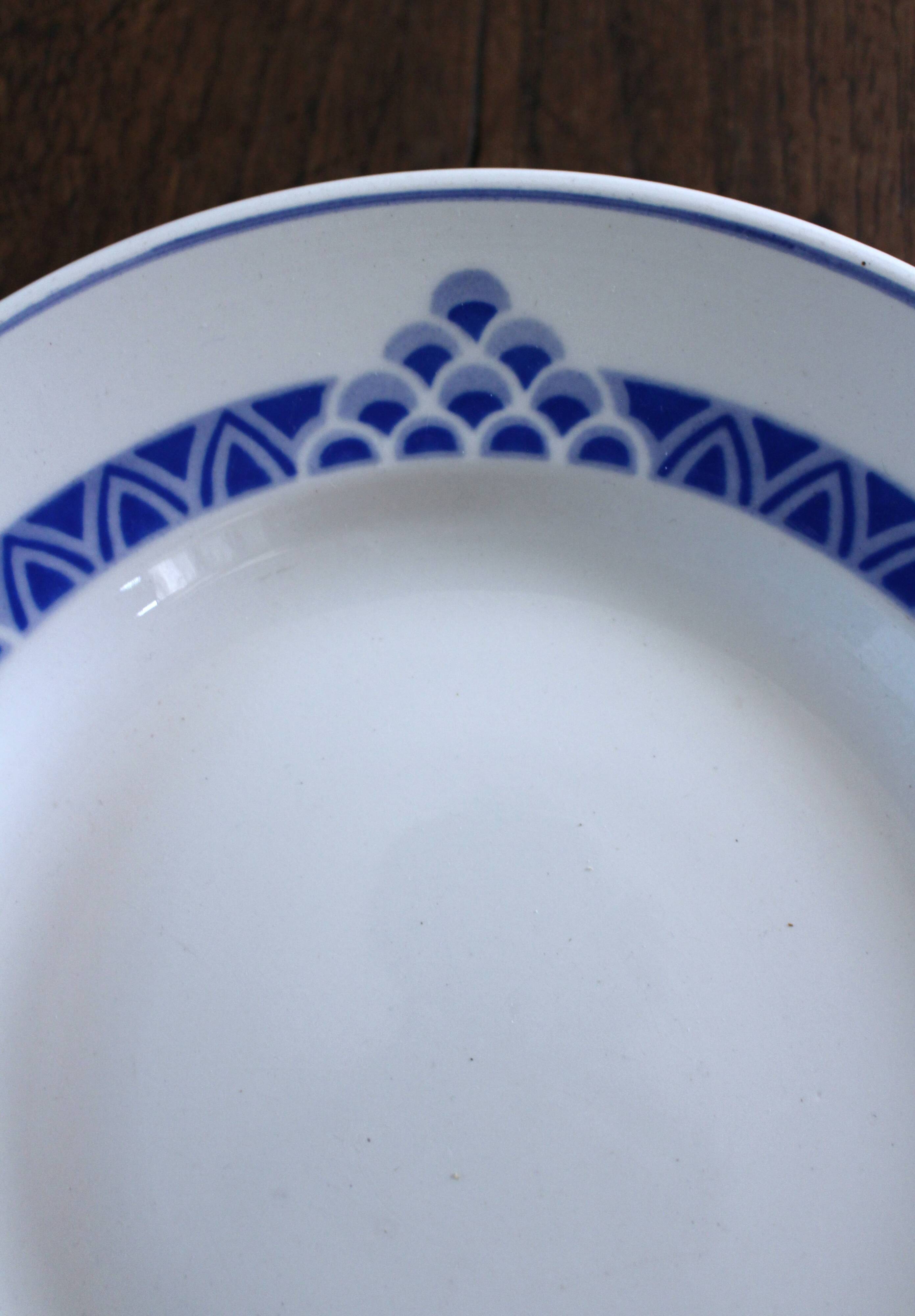 Blue pedestal coupe Ariège Digoin Sarreguemines