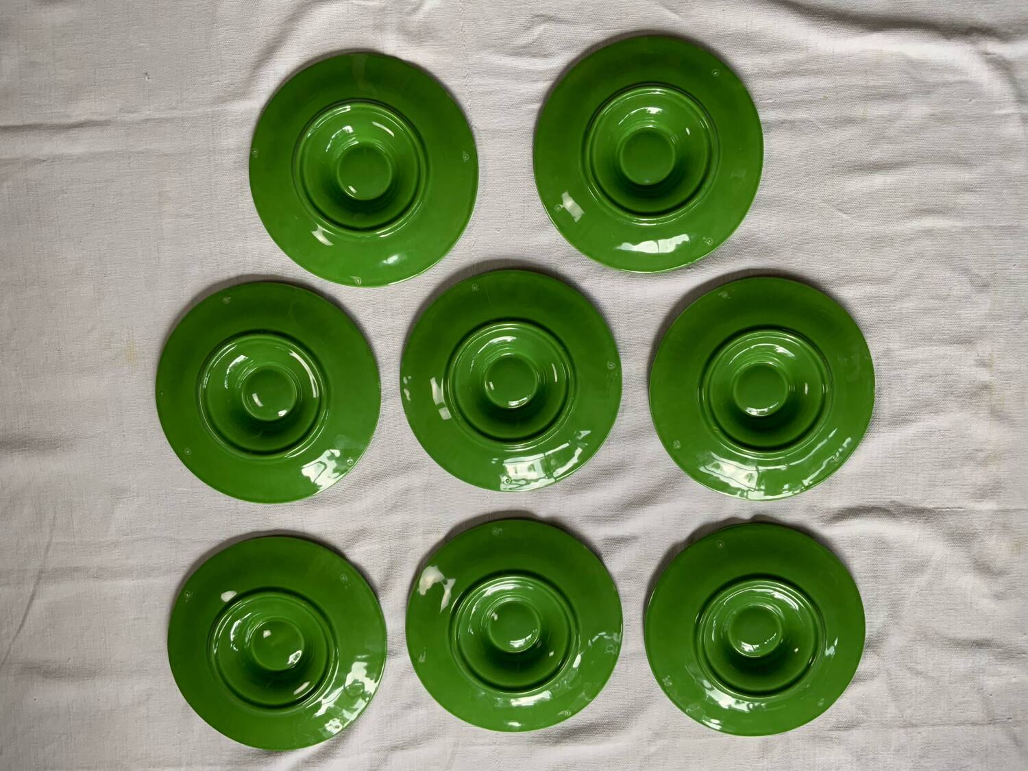 Oyster plates in slipware