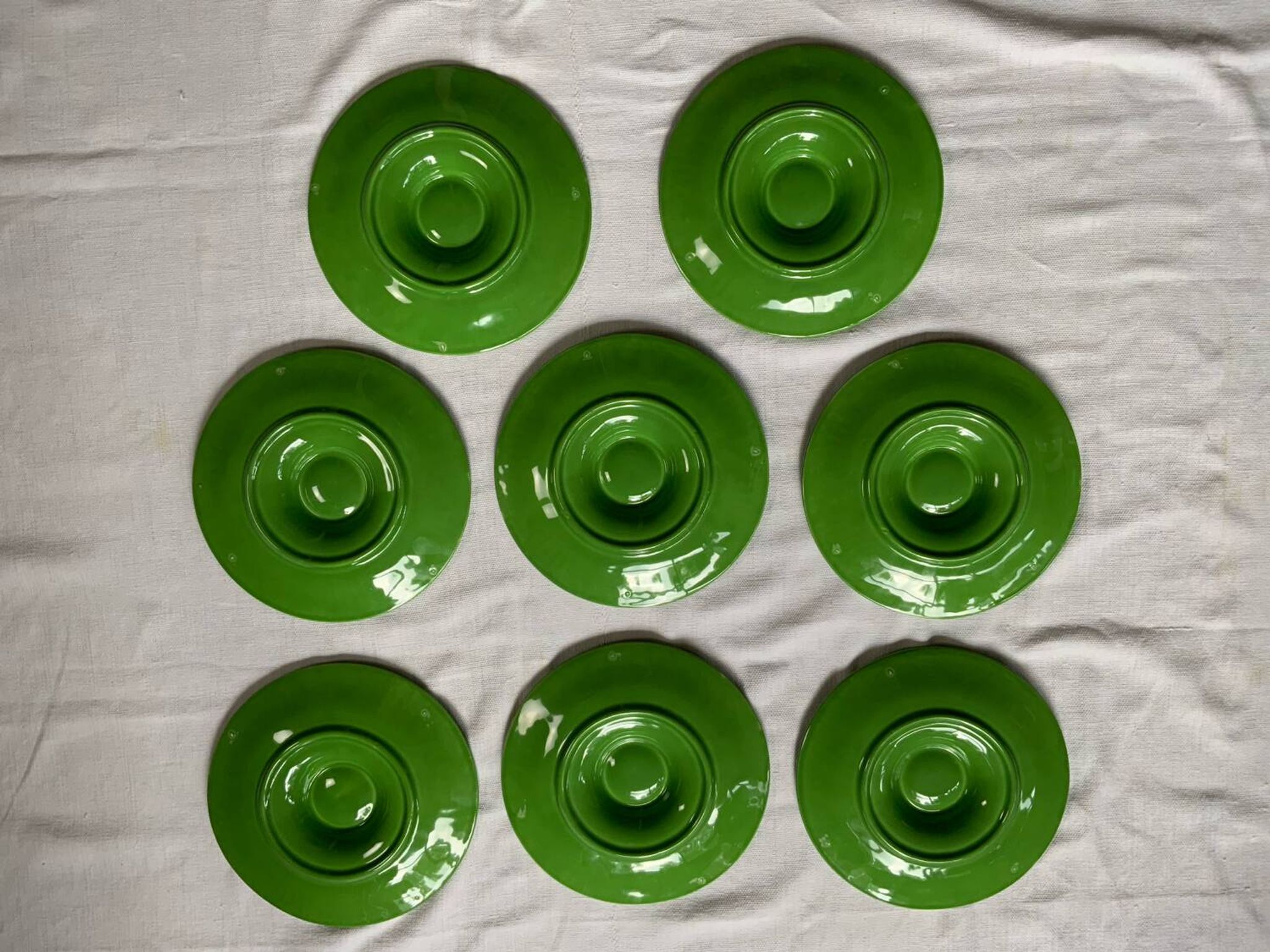 Assiettes à huîtres en barbotine