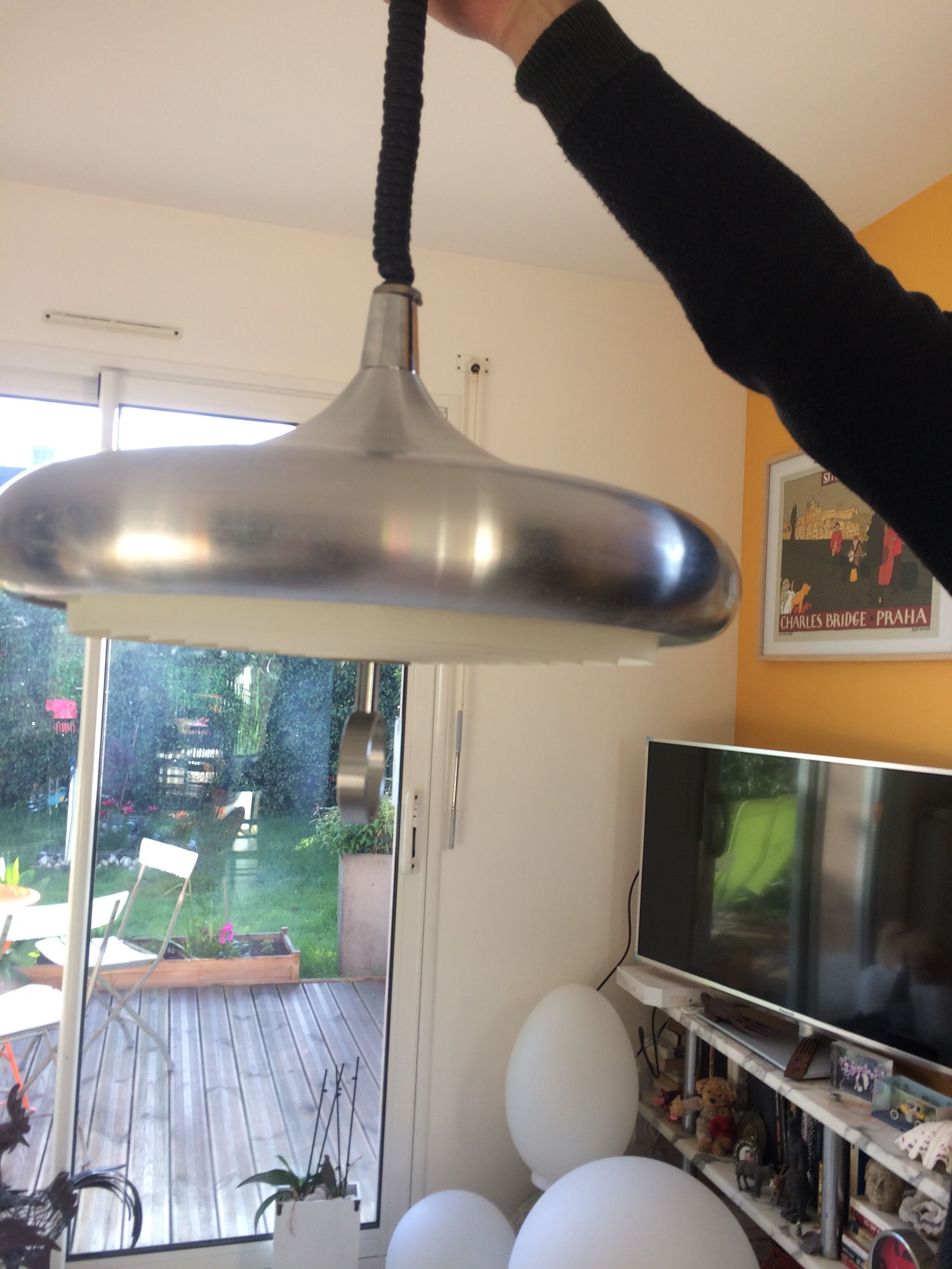 Round hanging lamp years 70.3 ligh t