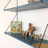 Shard string and gold