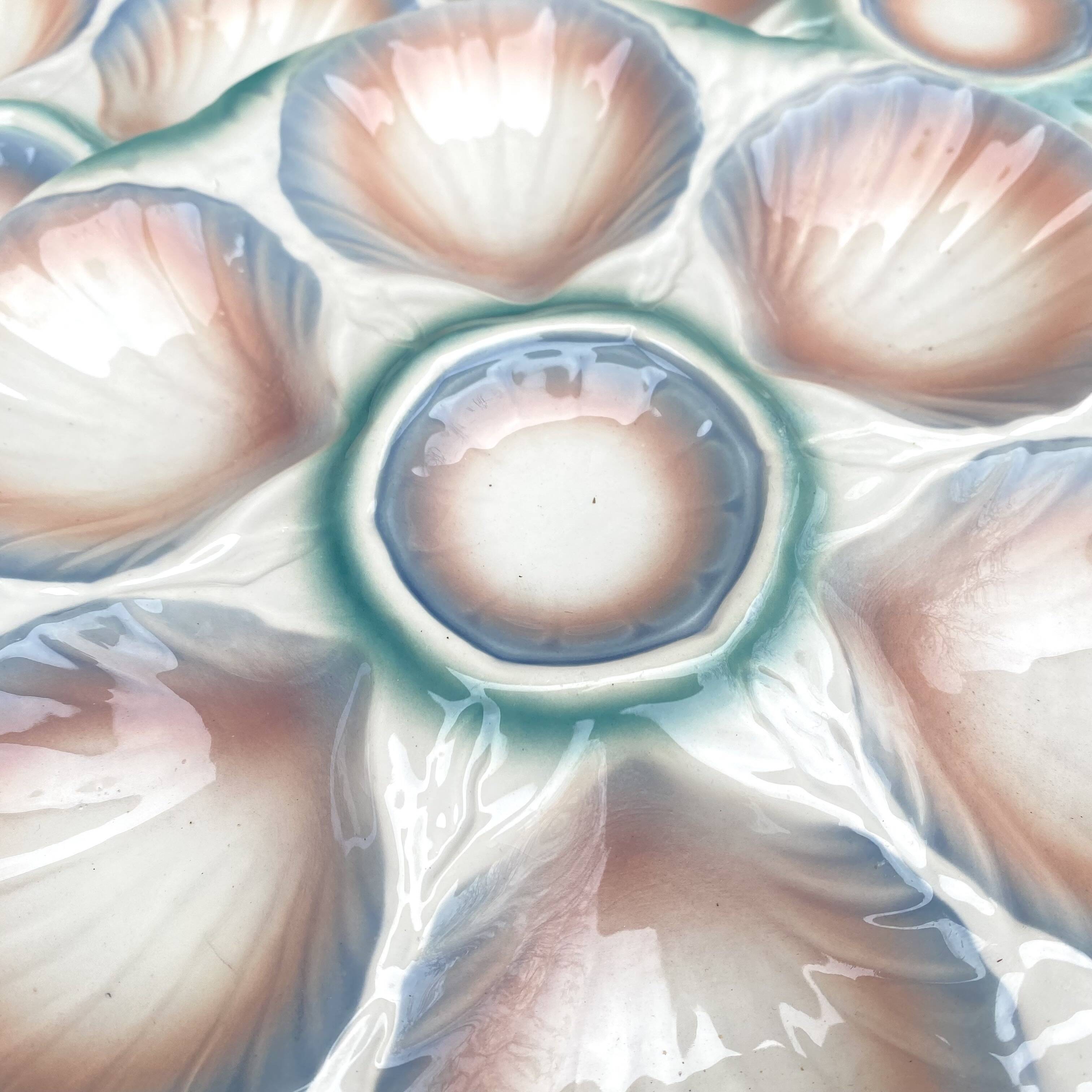 Barbotine oyster plates Digoin