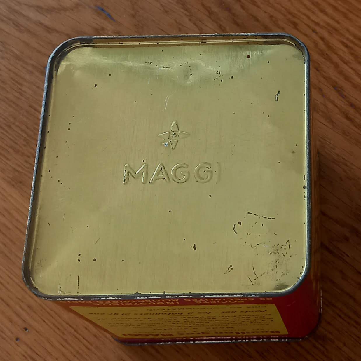 Maggi metal box