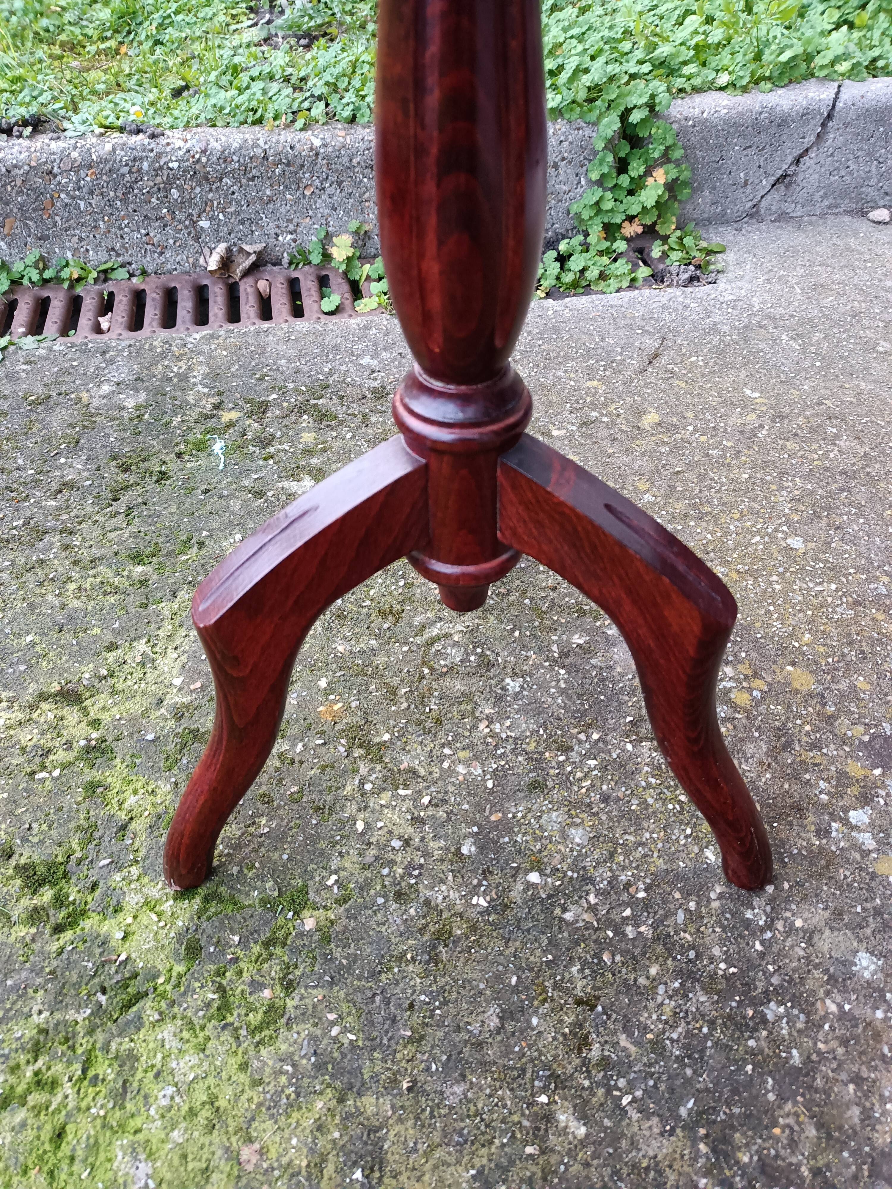 Marble table side or table pedestal table