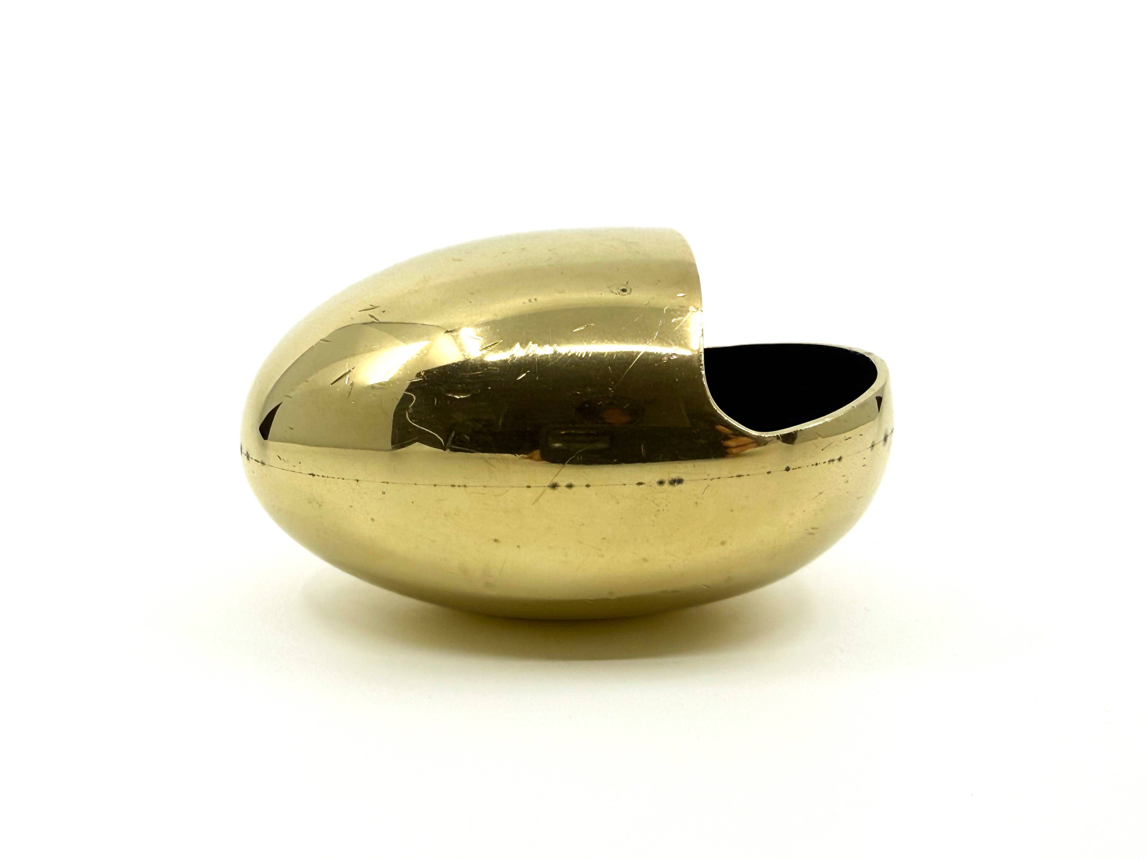 Modernist ashtray "the smile" • Hans Bundle for Carl Cohr • Denmark 50s