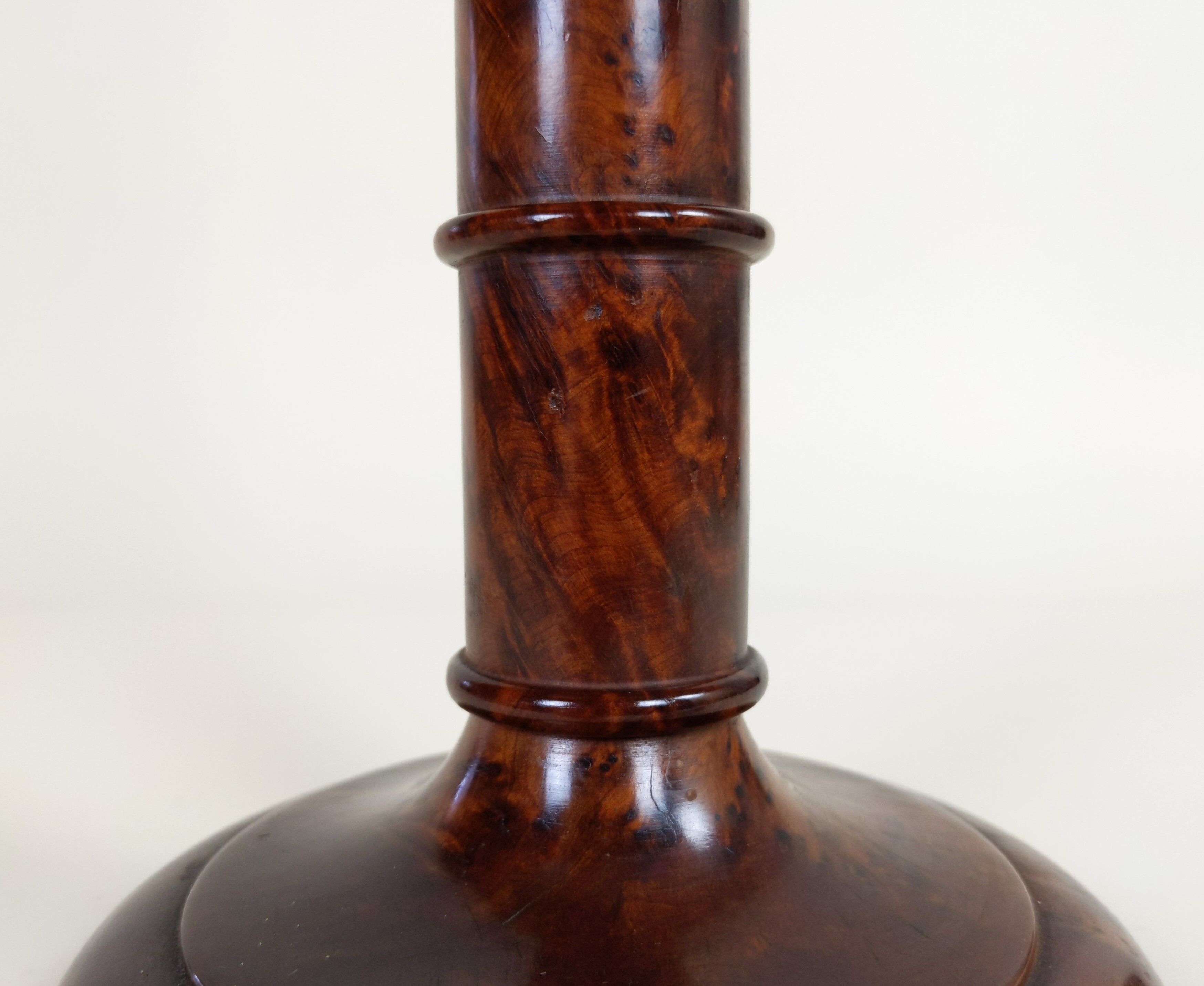 Hand-turned bramble wood lamp foot with golden twisted fabric cable