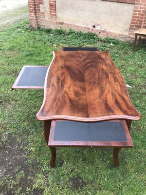 Bureau en acajou style louis XV