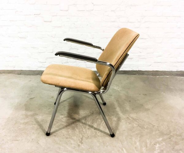 Fauteuil de salon Gispen Dutch Design par Martin de Wit, Pays-Bas, années 1960.