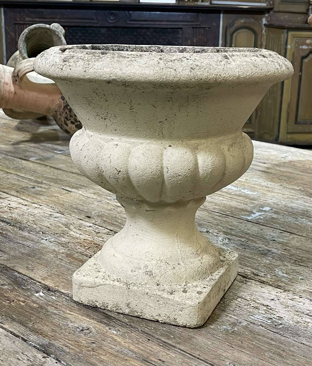 Médicis en pierre reconstituée des années 70