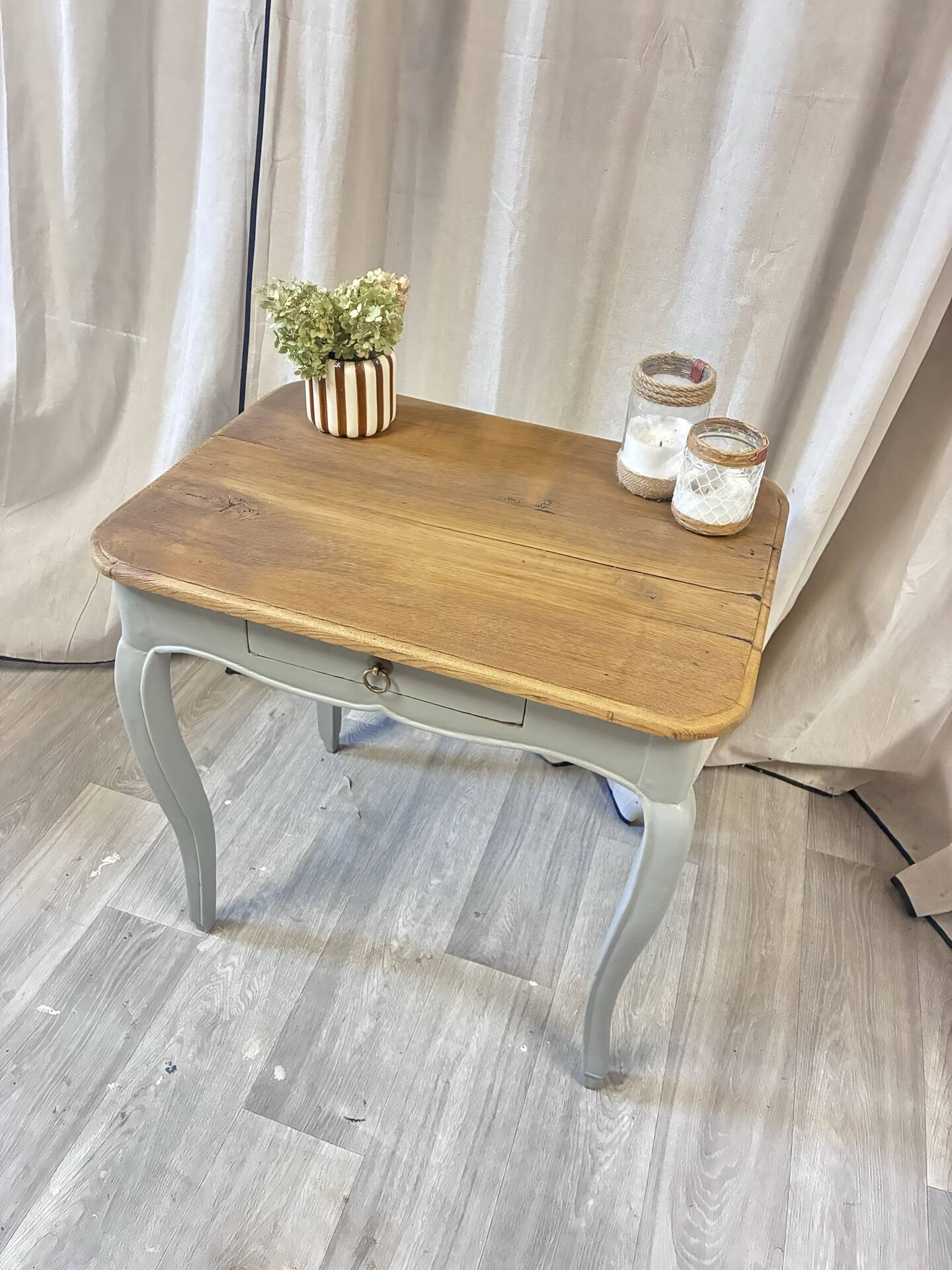 Table d'appoint