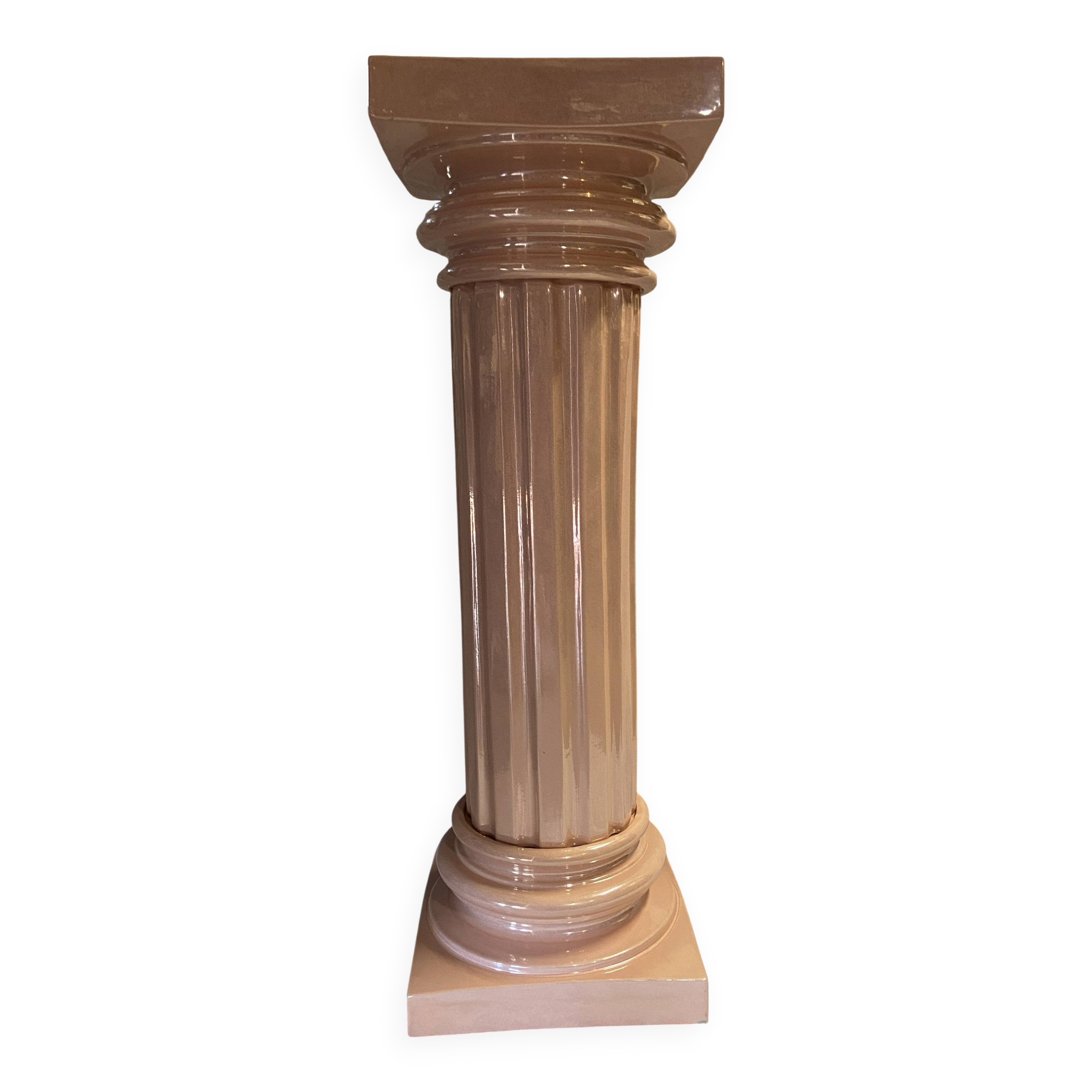 Elegant Metal Stucco Lacquered Pedestal Column with Doric Capital