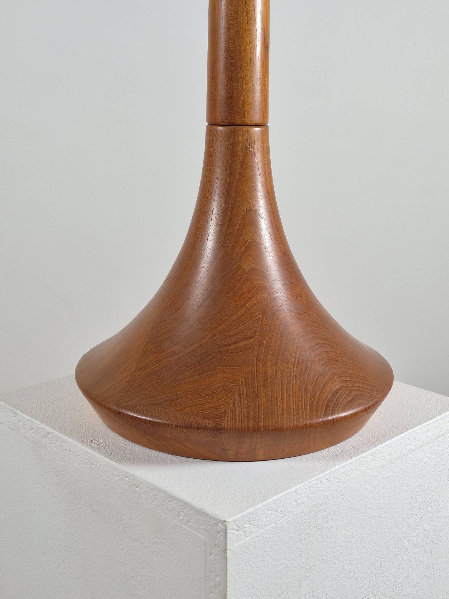Lampe de table vintage danoise des années 50 scandinave