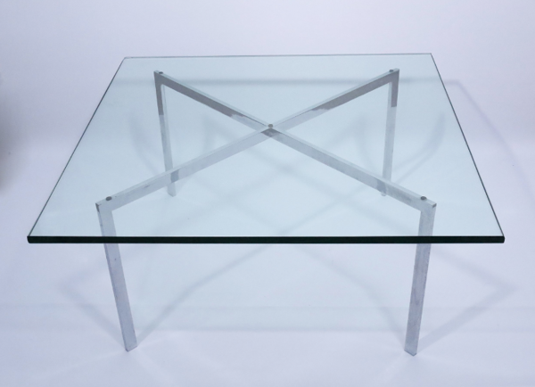 Table basse Barcelona par Ludwig Mies Van Der Rohe