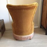 Armchair toad velvet and fringe