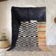 Handmade Berber rug in pure wool, size 200 x 300 cm