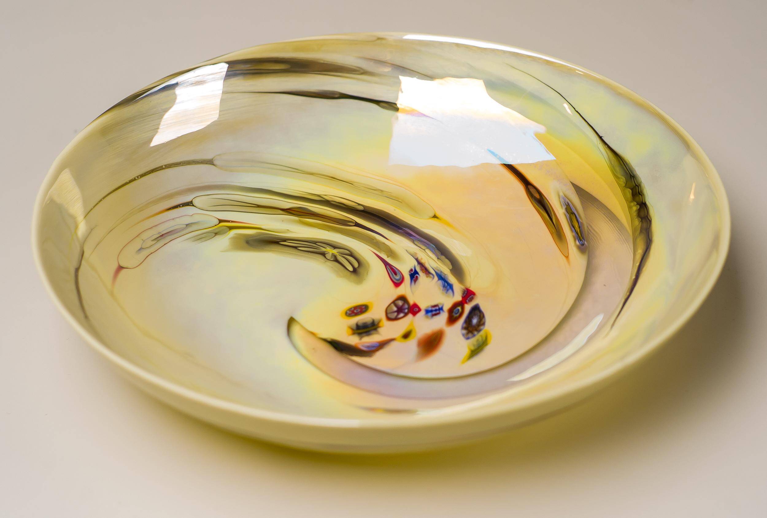 Dino Martens for Aureliano Toso - Large Murano glass bowl with murrines.
