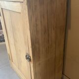 Vintage jam jar from the 50s in raw wood