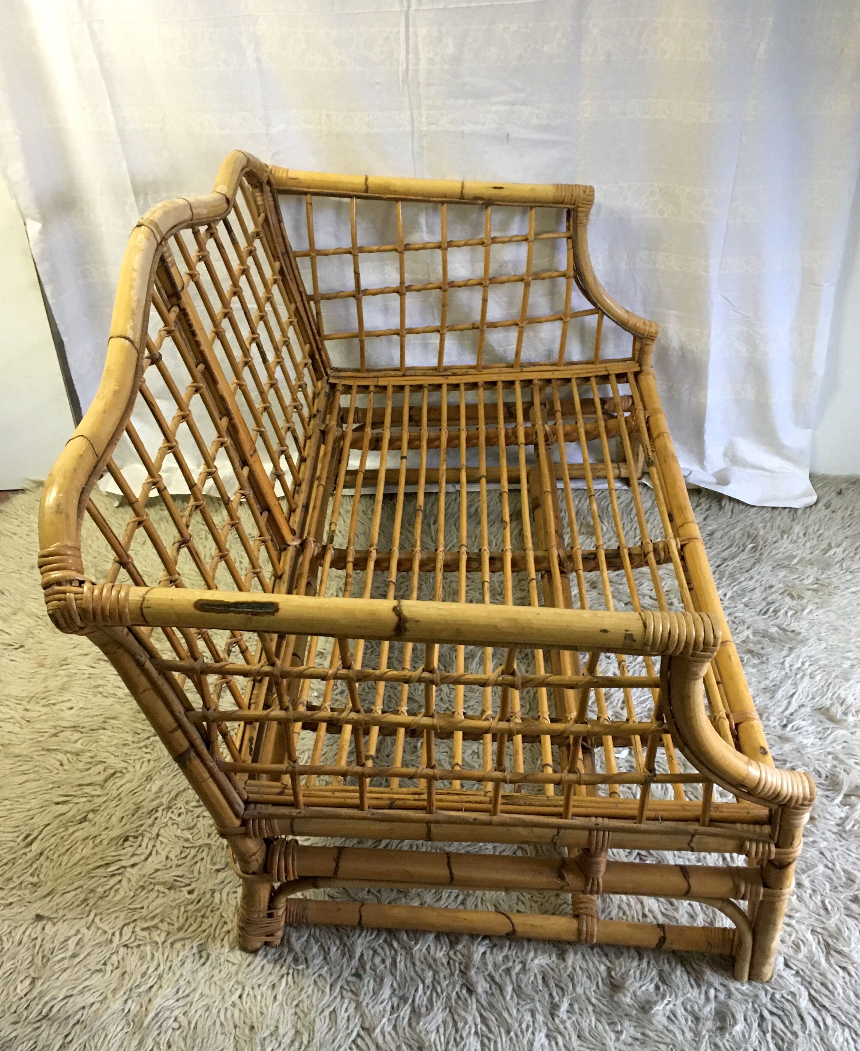 Two-seater rattan sofa - 70s