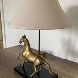 Lampe "Cheval" en laiton et socle bois