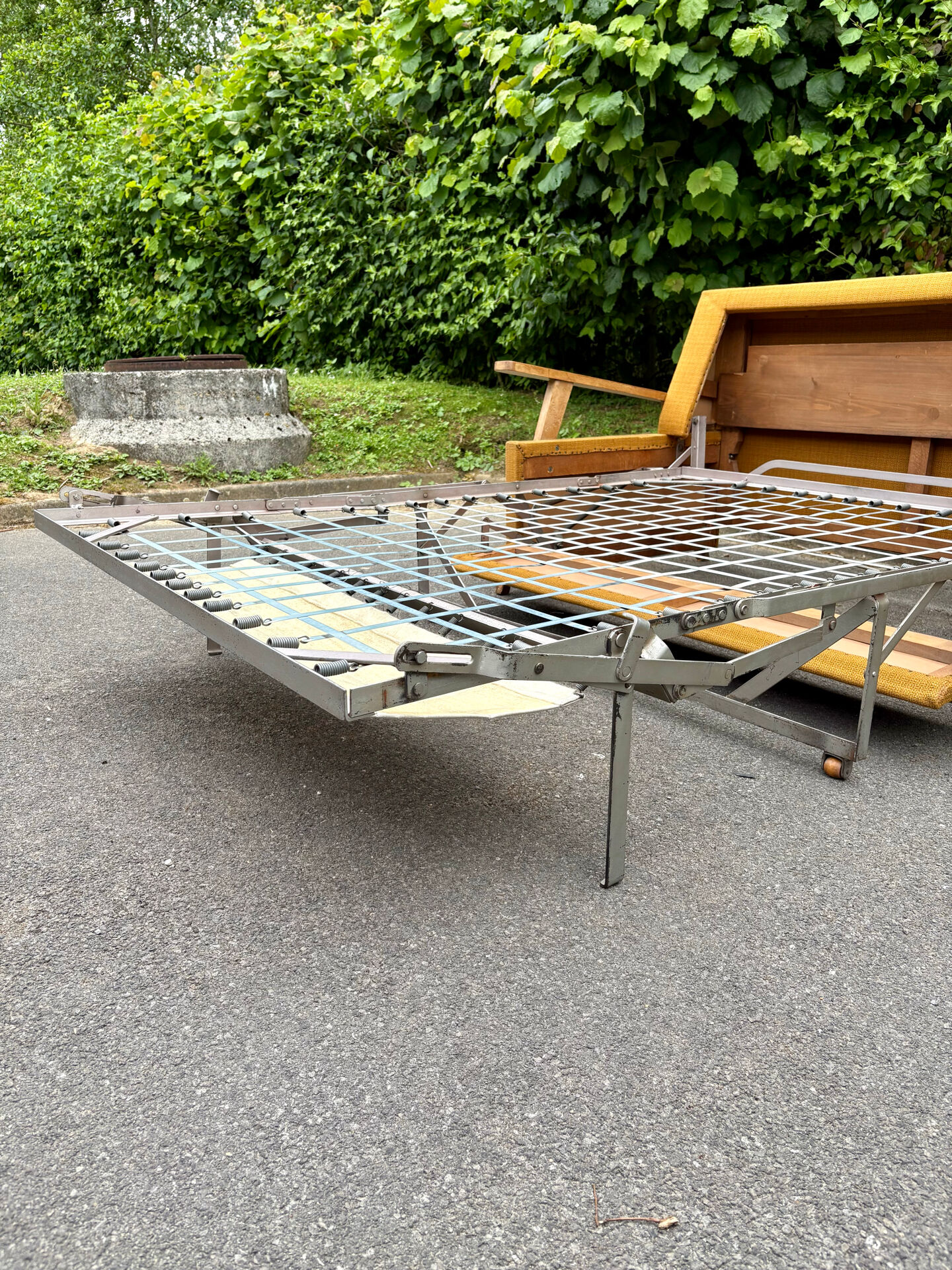Canapé convertible vintage années 60/70