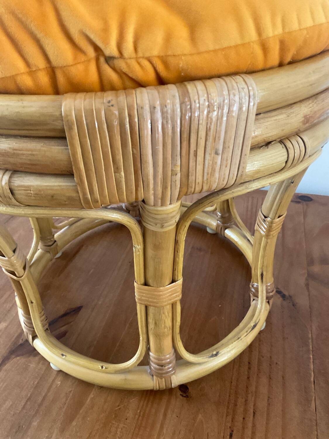 Vintage rattan ottoman from the 70s