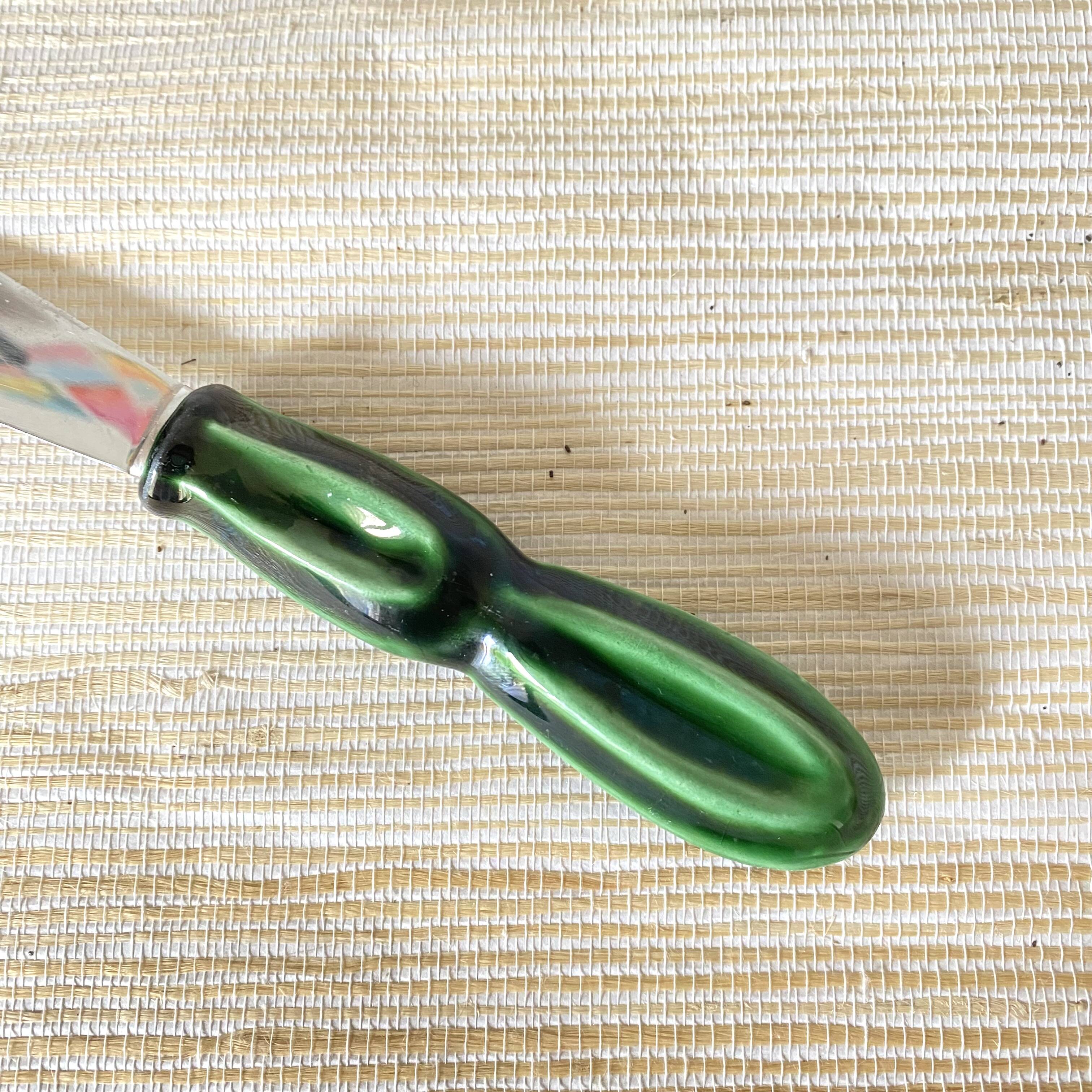 Stainless steel and ceramic cheese knife